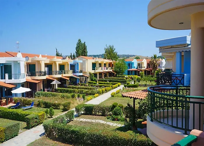 Eva\'S Houses Nikiti