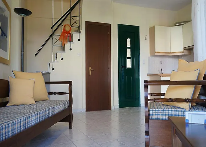 Eva\'S Houses Nikiti